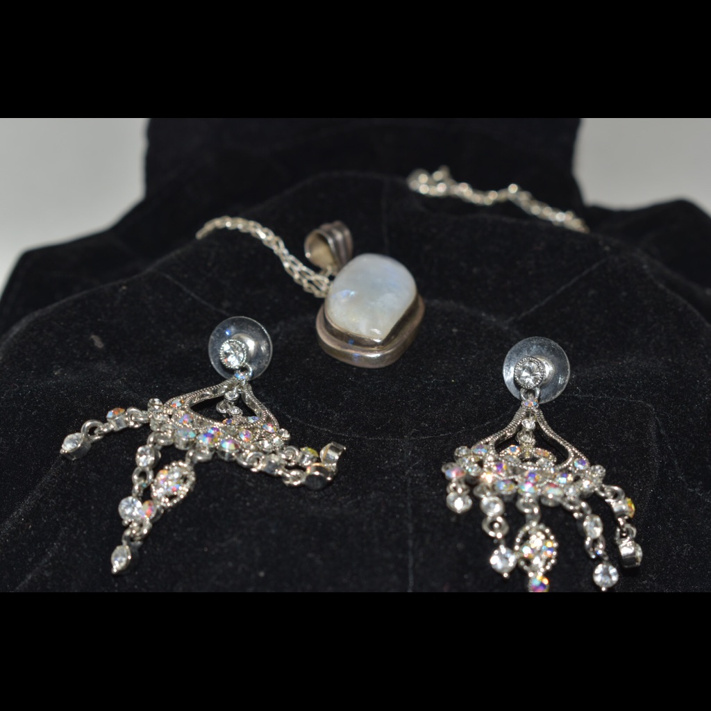 Stone Necklace Set 50$